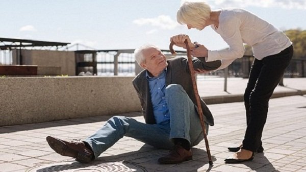 Hình ảnh tin tức Khám, chữa bệnh, cấp thuốc miễn phí nhân kỷ niệm 72 năm ngày Thương binh-liệt sỹ tại xã Tuy Lộc